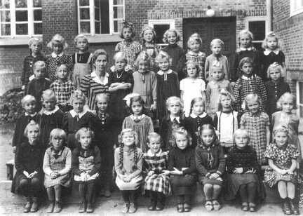 105 0002 Einschulung in Tapiau 1941