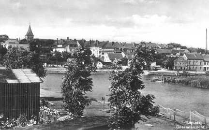 105 0022 Postkarte von Tapiau Blick ueber den Fluss auf die Stadt