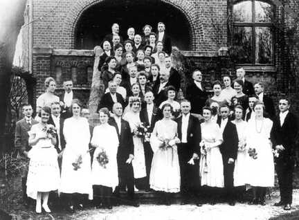 105 0056 Hochzeit Gretel Muenchow 1924 in Tapiau
