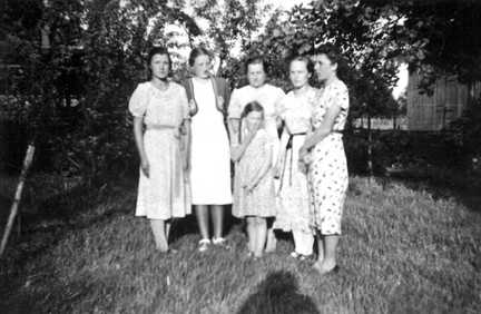 109 0046 1939 in Schroeders Garten in Wargienen