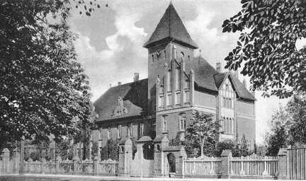 111 0015 Das Kreishaus in Wehlau