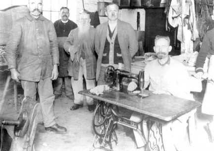 111 0878 Ortsteil Allenberg in der Anstaltssattlerei