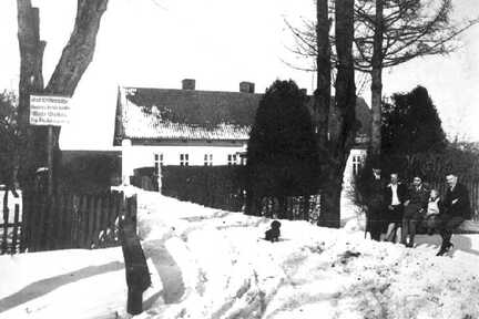 114 0001 Wilkenhoehe Gutshaus im Winter 1930