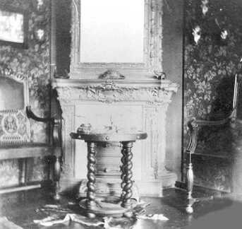 114 0008 Gut Wilkendorfshof in Wilkendorf Das Herrenzimmer