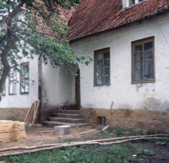 114 1005 Der Eingang zur Wilkendorfer Schule im Jahre 1996