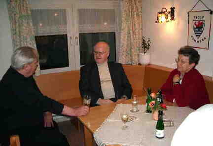 590 1055 Mitarbeiter Seminar im Februar 2005 im Ostheim in Bad Pyrmont Der Abend in der Hoelle